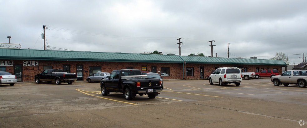 611 Court St, Conway, AR for lease - Building Photo - Image 2 of 2