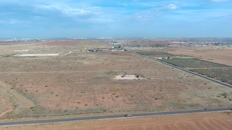 0000 County Rd 140, Midland, TX à vendre - Photo du bâtiment - Image 2 de 9