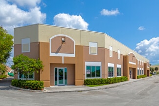 Plus de détails pour 2051 Green Rd, Deerfield Beach, FL - Industriel à louer