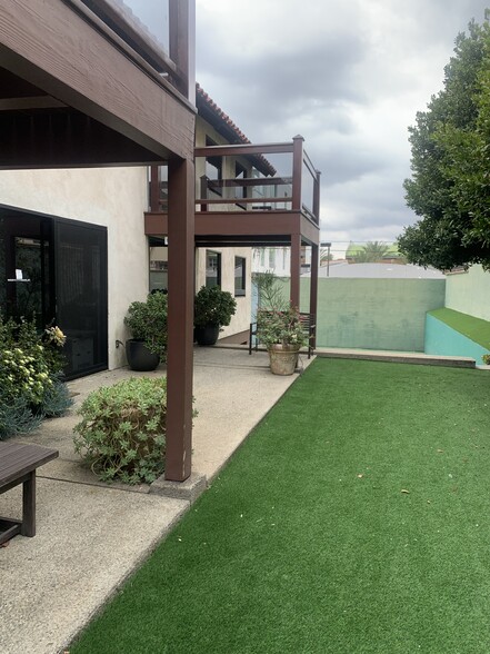 479 S Marengo Ave, Pasadena, CA for lease - Building Photo - Image 3 of 23