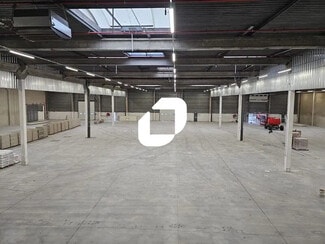 Plus de détails pour 18 Rue De La Ferme Saint-Ladre, Saint-Witz - Bureau à louer