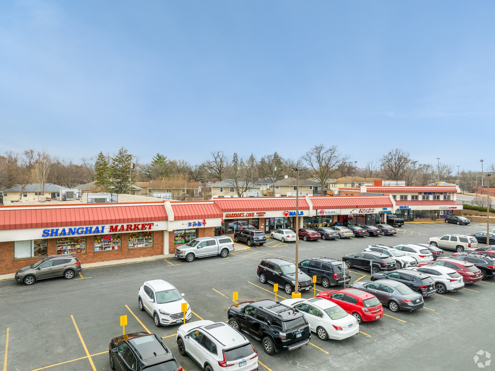 7101-7119 S Cedar Lake Rd, Minneapolis, MN à louer Photo principale- Image 1 de 2