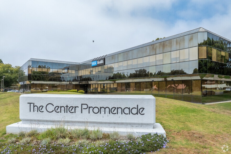 6633 Telephone Rd, Ventura, CA for lease - Primary Photo - Image 2 of 2