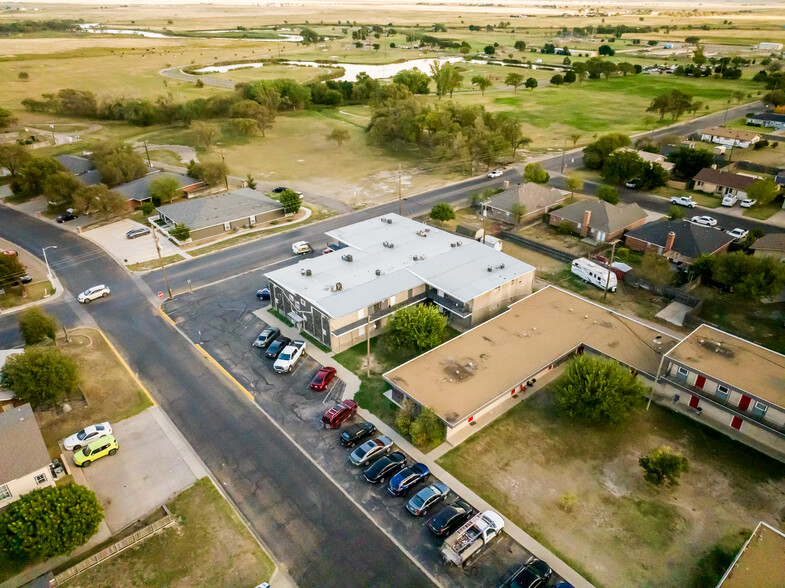 1410 Ponderosa St, Canyon, TX for sale - Building Photo - Image 2 of 6