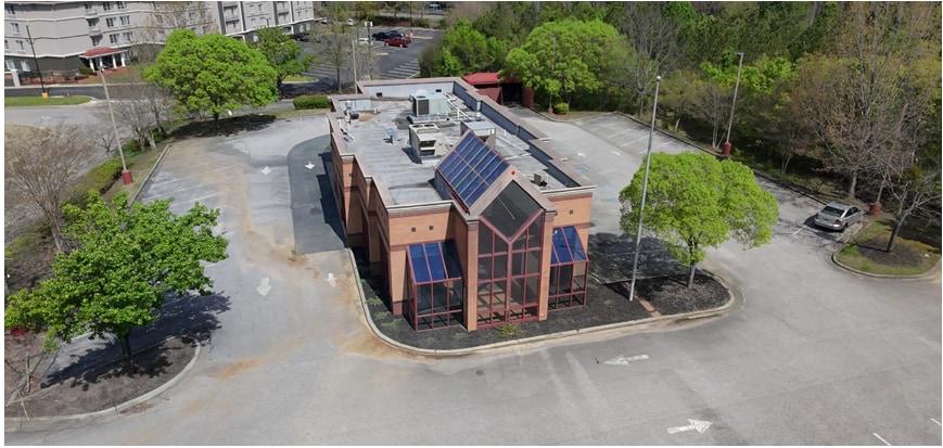 110 E Parkway East Dr, Birmingham, AL for lease - Building Photo - Image 2 of 6