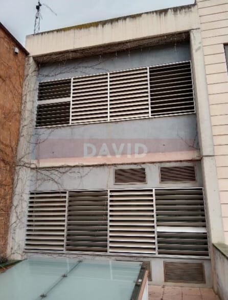 Multifamily in Barcelona, Barcelona for sale - Interior Photo - Image 3 of 11