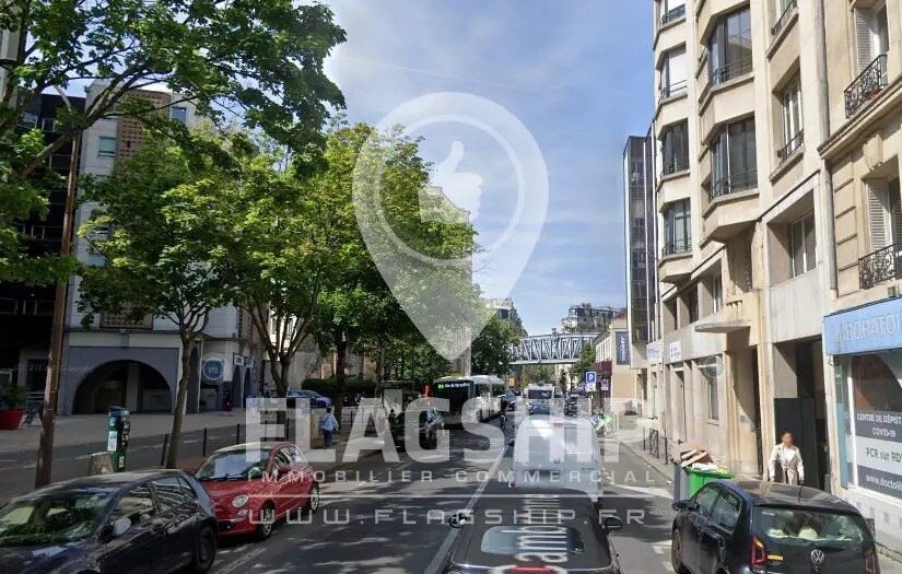 Retail in Paris for sale - Building Photo - Image 3 of 4