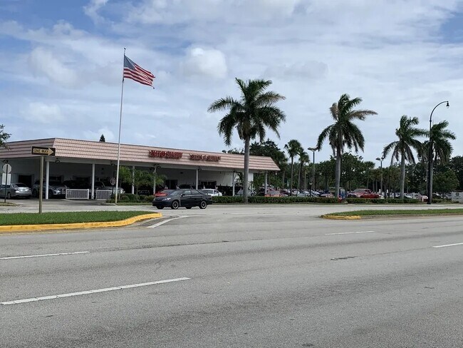 Plus de détails pour 420-440 S State Road 7, Plantation, FL - Commerce de détail à louer