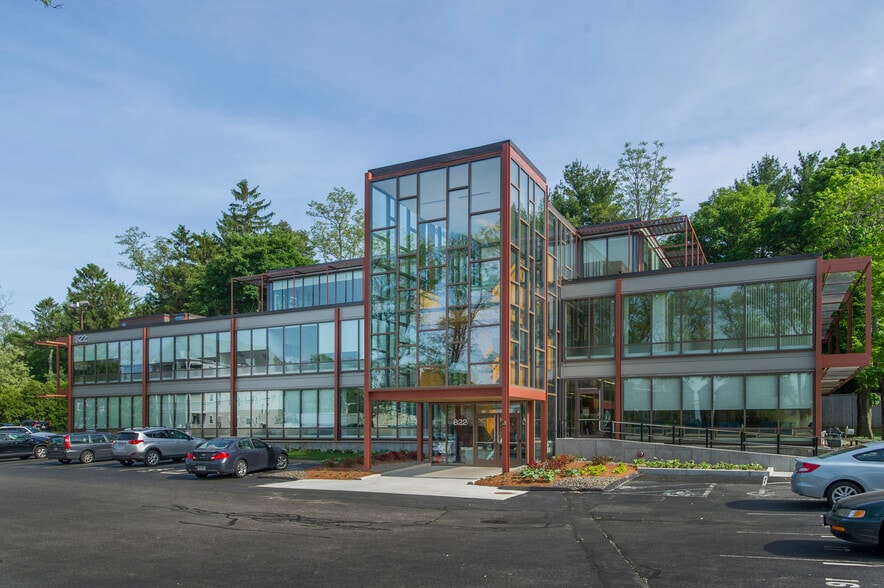 822 Boylston St, Brookline, MA for lease - Building Photo - Image 2 of 15