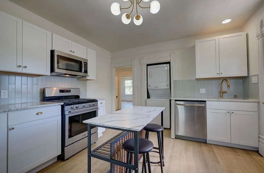 930 N El Paso St, Colorado Springs, CO for sale - Building Photo - Image 1 of 24