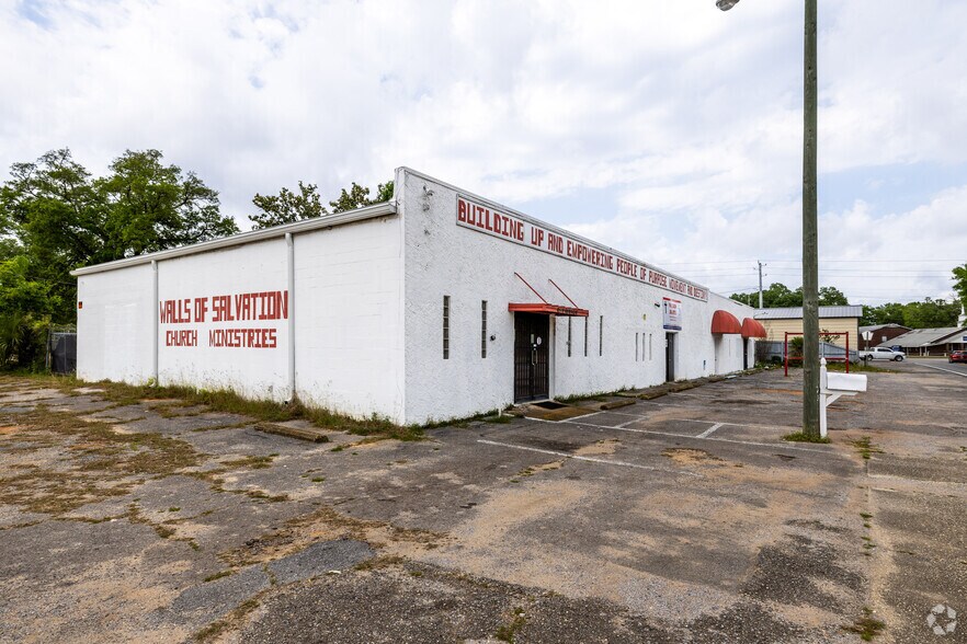 3105 N T St, Pensacola, FL for sale - Primary Photo - Image 1 of 6