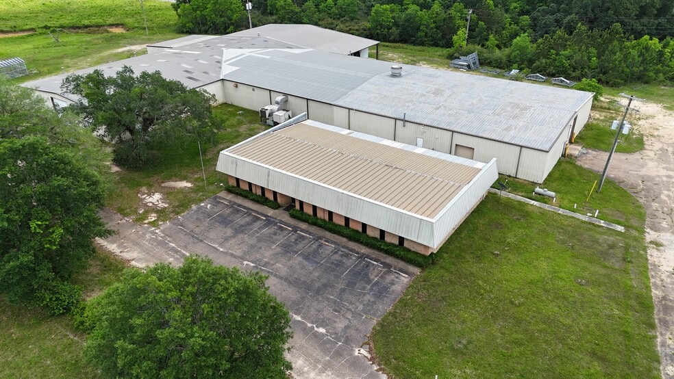 24101 Spyders Dr, Pass Christian, MS for sale - Building Photo - Image 2 of 21