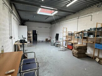 More details for 645 Rue Mayor De Montricher, Aix-en-Provence - Industrial for Lease