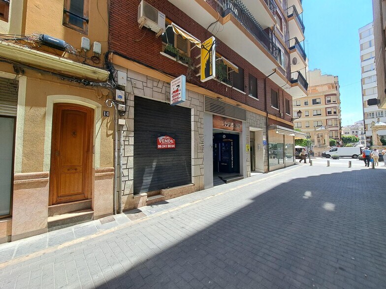 Retail in València, Valencia for sale - Building Photo - Image 2 of 11