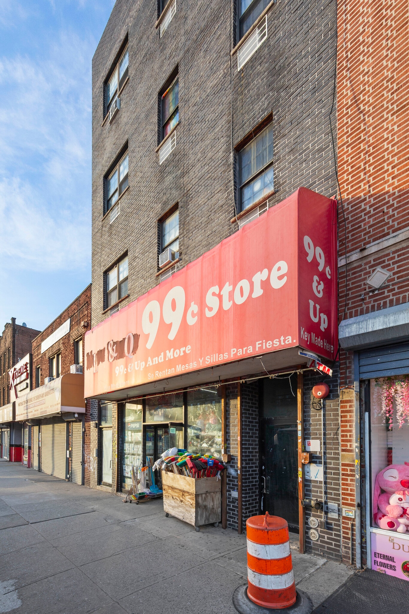 9915 Northern Blvd, Corona, NY for lease Primary Photo- Image 1 of 8