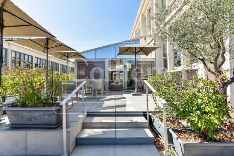 8 Avenue De Saint Menet, Marseille à louer - Photo du bâtiment - Image 2 de 14