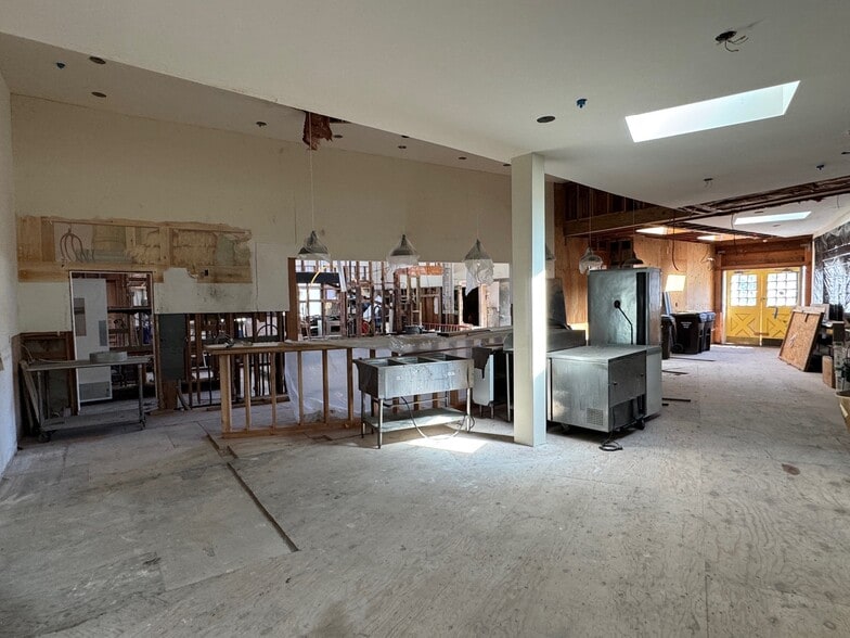 200 Shoreline Hwy, Mill Valley, CA for sale - Building Photo - Image 3 of 6