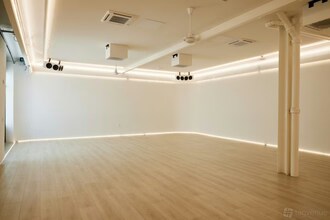 54-62 Meserole Ave, Brooklyn, NY for lease Building Photo- Image 1 of 16