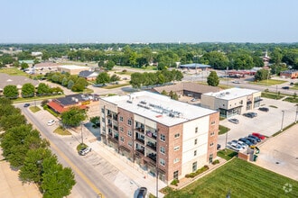 415 Center Pl, Altoona, IA - Aérien  Vue de la carte