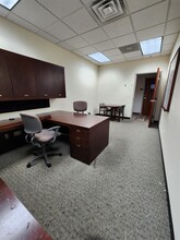 7700 W 79th St, Bridgeview, IL for lease Interior Photo- Image 1 of 3