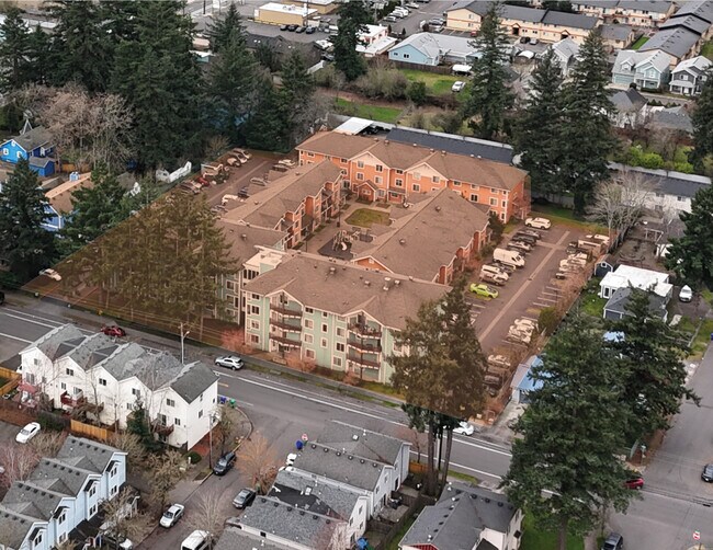 Plus de détails pour 2333 SE 130th Ave, Portland, OR - Multi-résidentiel à vendre