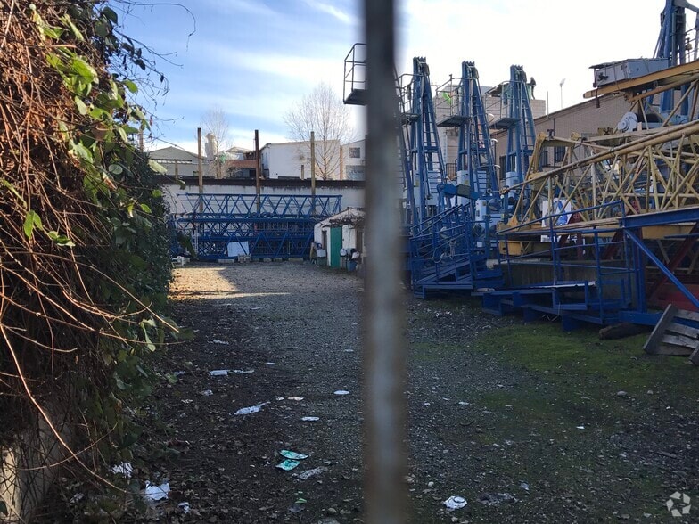 Calle Valentín, 9, Mejorada del Campo, Madrid à louer - Photo du bâtiment - Image 2 de 2