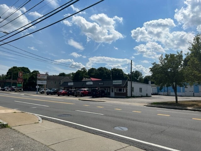 900 N Main St, Randolph, MA à louer - Photo du bâtiment - Image 2 de 5