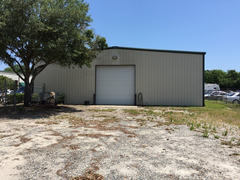 445 Tresca Rd, Jacksonville, FL à vendre - Photo du bâtiment - Image 3 de 6