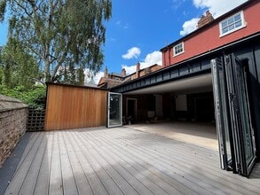 1 Westgate, Southwell for lease Interior Photo- Image 2 of 6