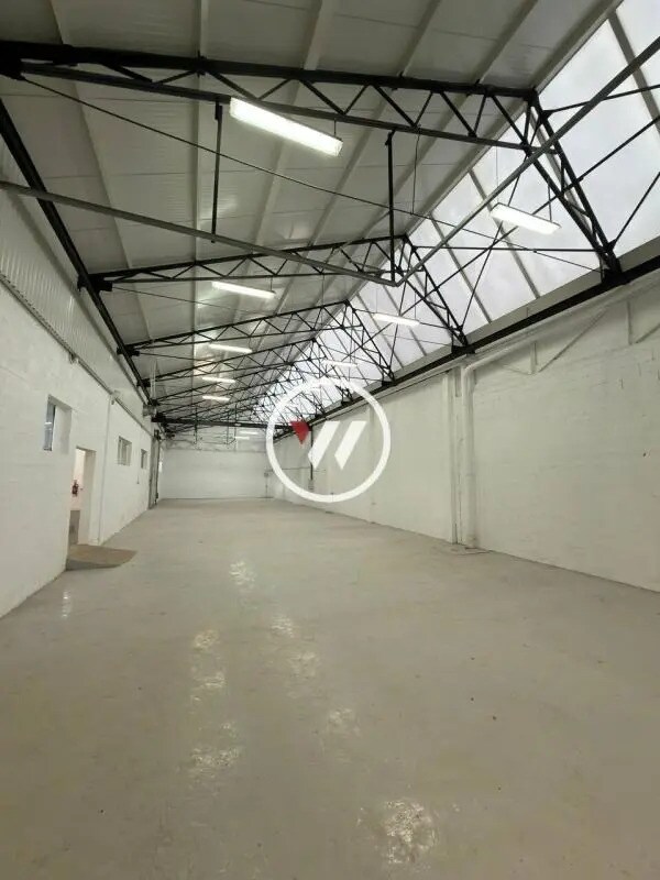 Flex in Saint-Brice-sous-Forêt for lease Interior Photo- Image 1 of 5