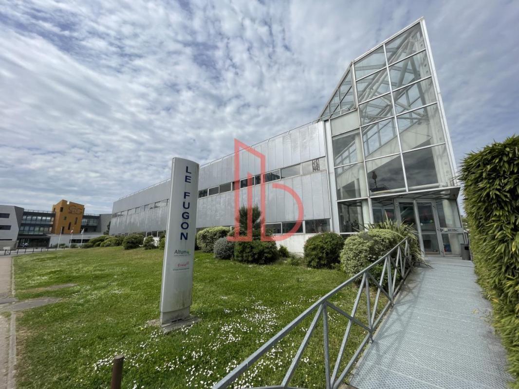Office in Bordeaux for sale Building Photo- Image 1 of 5