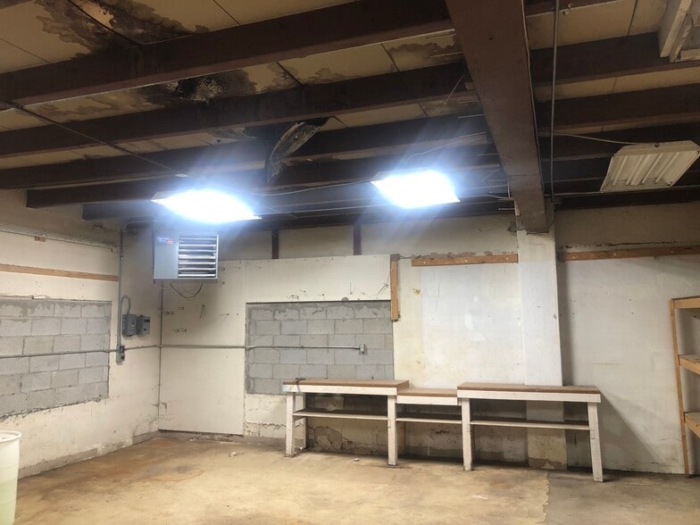 2650 U.S. Rte 66 Hwy, Gallup, NM for sale - Interior Photo - Image 2 of 15