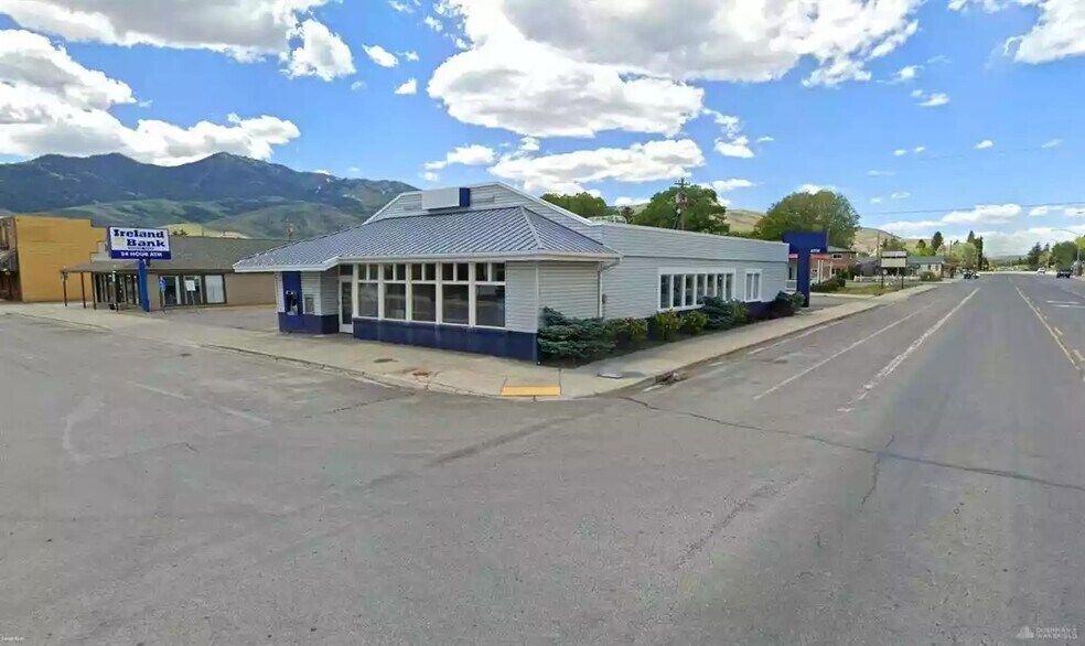 202 S Main St, Mackay, ID for sale - Building Photo - Image 1 of 1