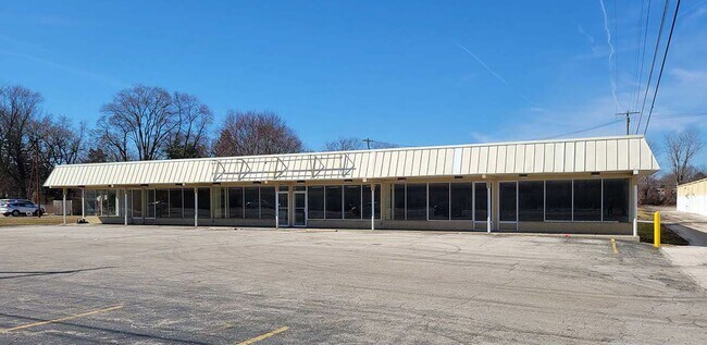 More details for 1121 N Reynolds Rd, Toledo, OH - Retail for Sale