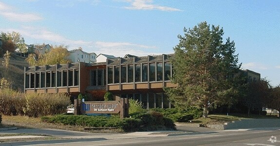 619 SW Higgins Ave, Missoula, MT à vendre - Photo du bâtiment - Image 2 de 3