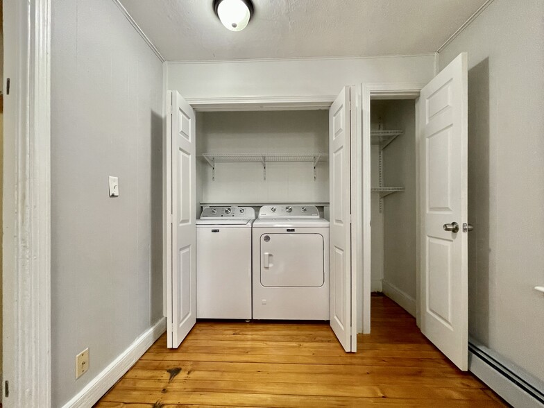 42-44 E Transit St, Providence, RI for sale - Building Photo - Image 3 of 3