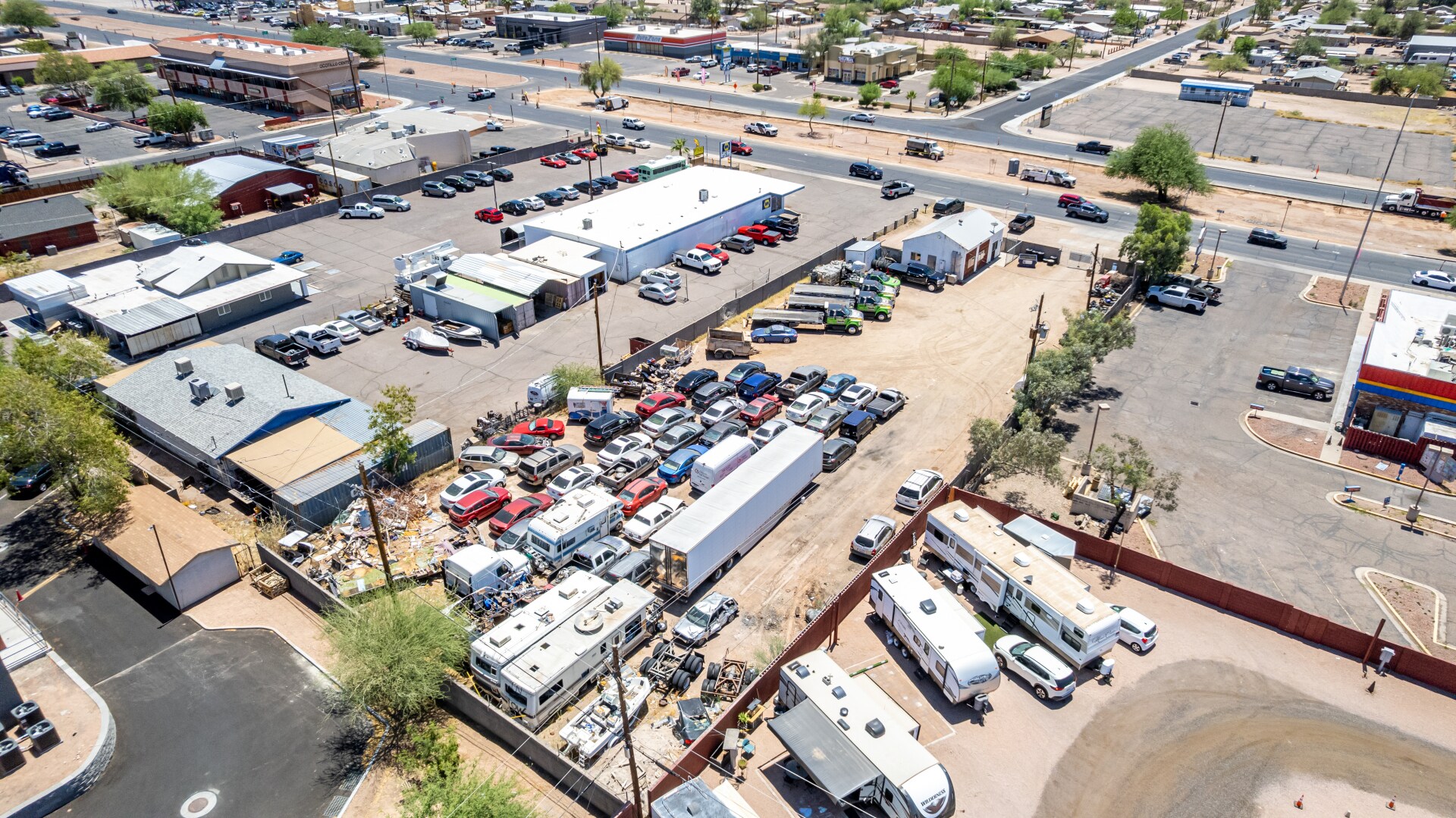 2244 W Apache Trl, Apache Junction, AZ à vendre Photo du bâtiment- Image 1 de 29