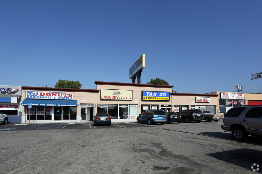 7043 Topanga Canyon Blvd, Canoga Park, CA for sale - Building Photo - Image 1 of 5