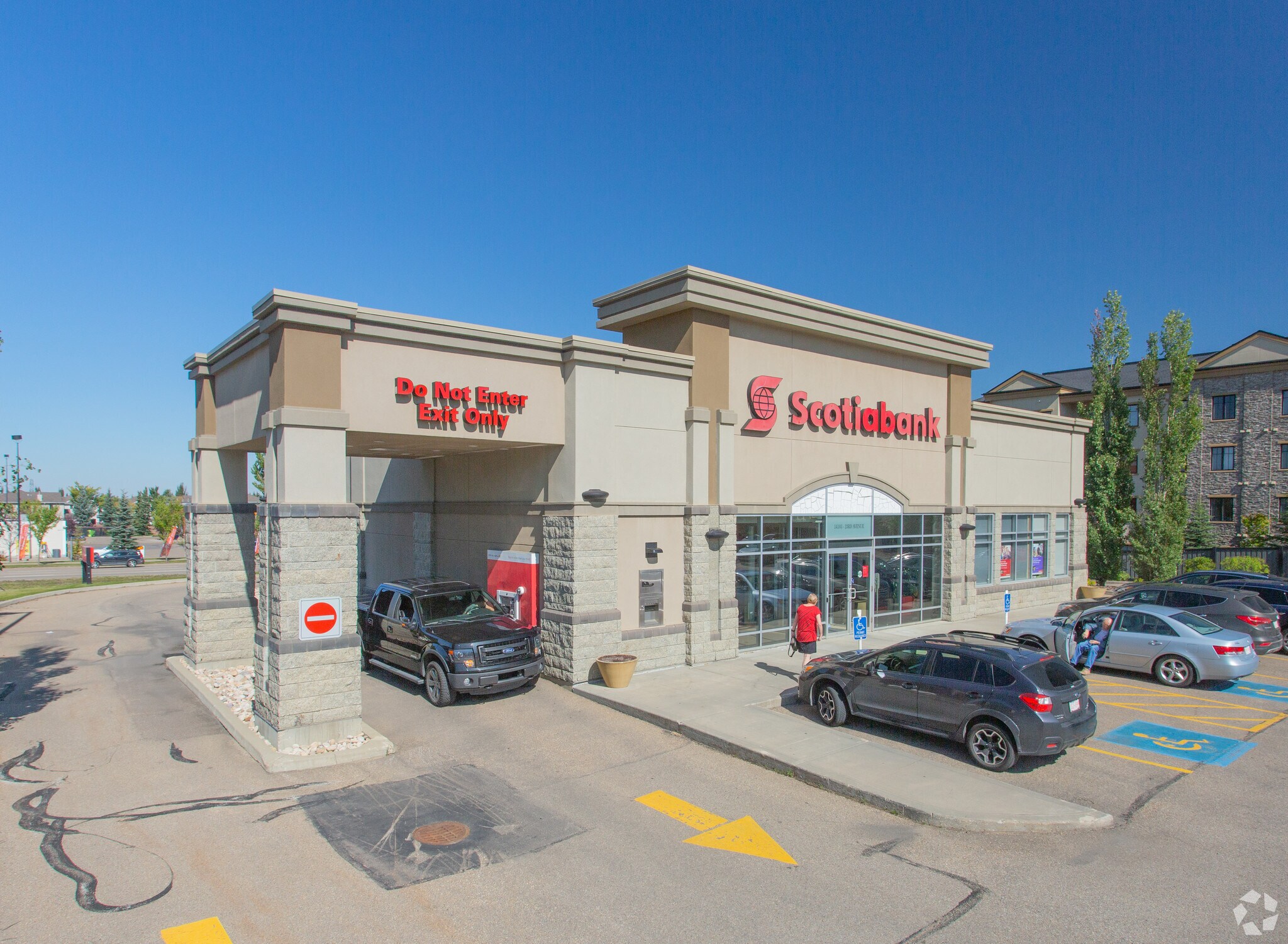 14103 23 Ave NW, Edmonton, AB for sale Primary Photo- Image 1 of 1