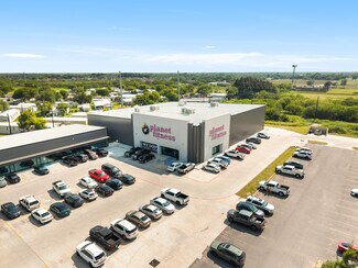 Plus de détails pour 1222 Dixieland Rd, Harlingen, TX - Commerce de détail à louer