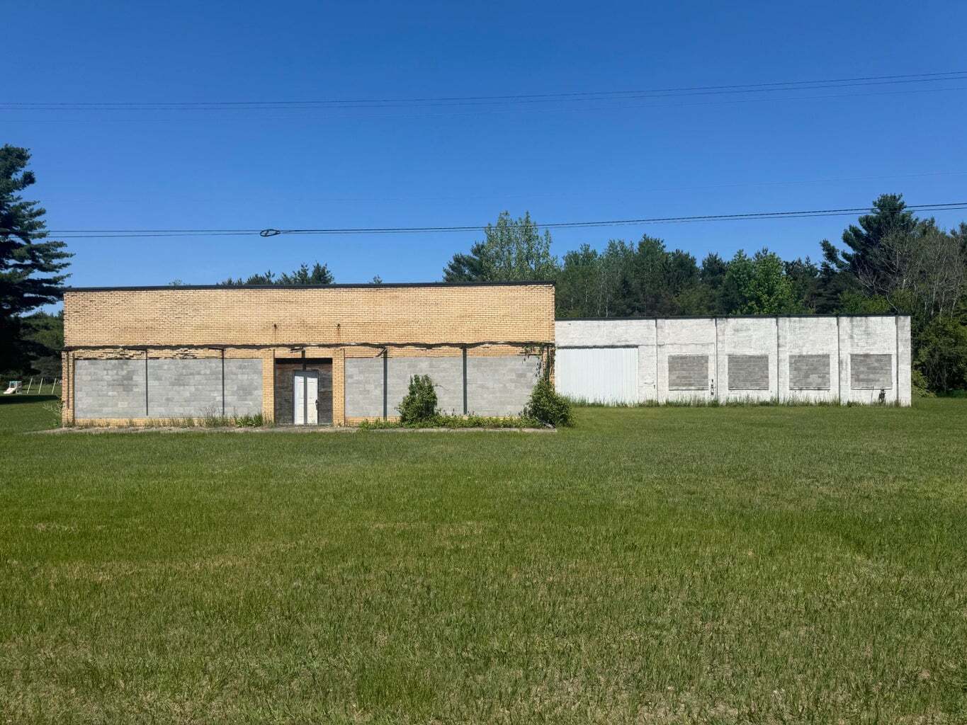 5860 W Saginaw Rd, Coleman, MI for sale Building Photo- Image 1 of 16