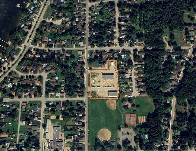 Plus de détails pour 77 Fox Street St, Penetanguishene, ON - Terrain à vendre