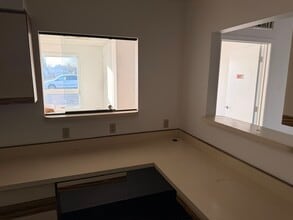 1201 N Post Rd, Indianapolis, IN for lease Interior Photo- Image 2 of 12