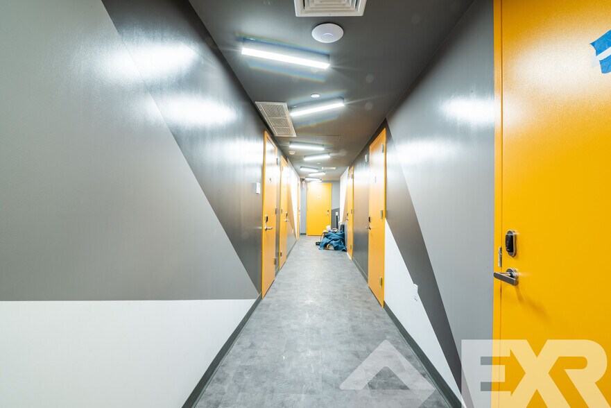 1217 Bedford Ave, Brooklyn, NY à louer - Photo intérieure - Image 3 de 20