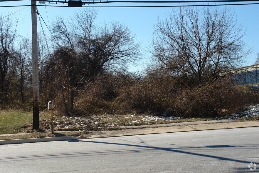 4301 Fitch Ave portefeuille de 2 propriétés à vendre sur LoopNet.ca - Photo principale - Image 1 de 2