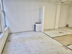 39-41 W 31st St, New York, NY à louer Photo intérieure- Image 2 de 3