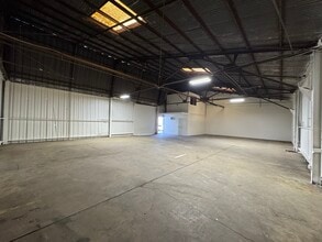 4747 E State St, Montclair, CA for lease Interior Photo- Image 1 of 7