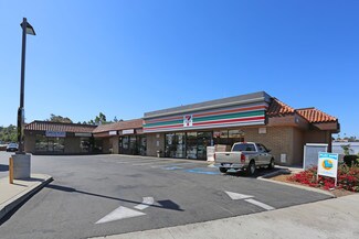 Plus de détails pour 895-897 E Vista Way, Vista, CA - Commerce de détail à louer