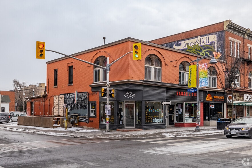 365-369 Bank St, Ottawa, ON for lease - Primary Photo - Image 1 of 2