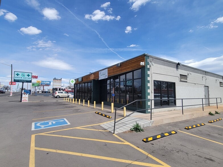 2426-2428 S Federal Blvd, Denver, CO for sale - Building Photo - Image 3 of 49